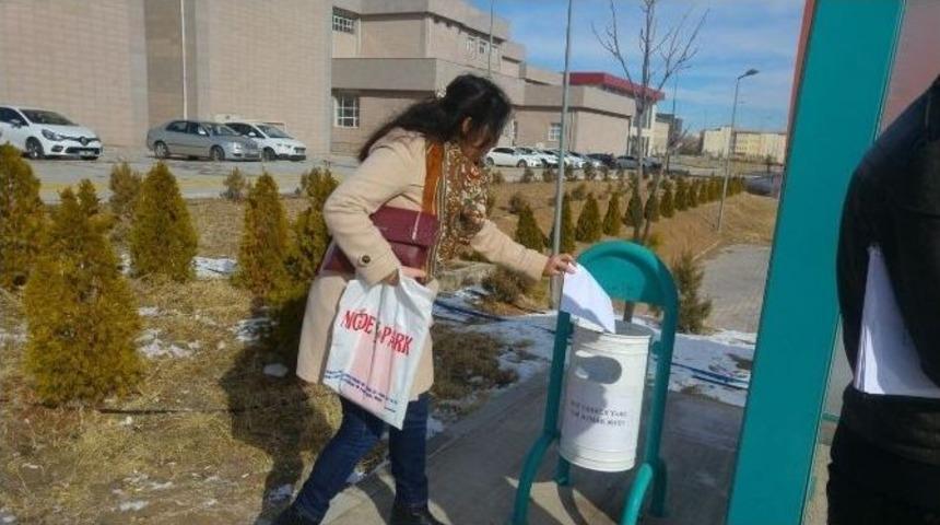 &Uuml;niversite &Ouml;ğrencileri Farkındalık Oluşturuyor