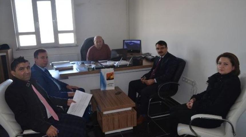 Sgk Ve İşkur G&ouml;revlileri Esnafı Gezdi