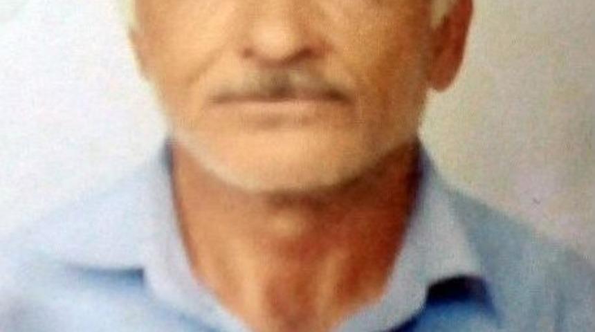 Yaşlı Adam Karısı Ve Oğlu Tarafından &Ouml;ld&uuml;r&uuml;l&uuml;p Nehre Atıldı