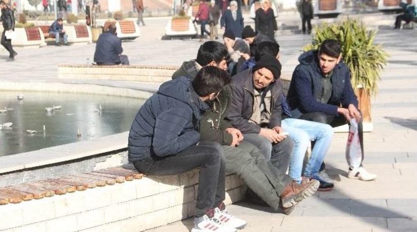 Batıda Kış, Elazığ&rsquo;da Yaz Havası