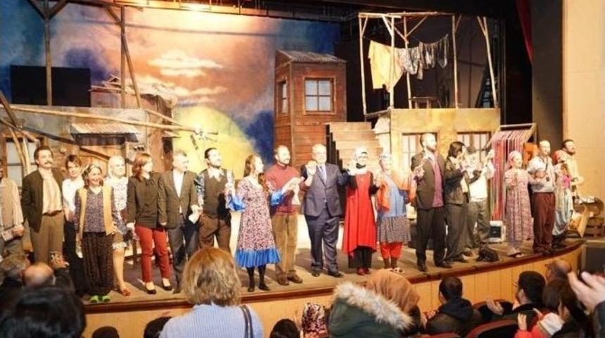 ‘hıdrellez’ Adlı Tiyatro Büyük Beğeni Kazandı