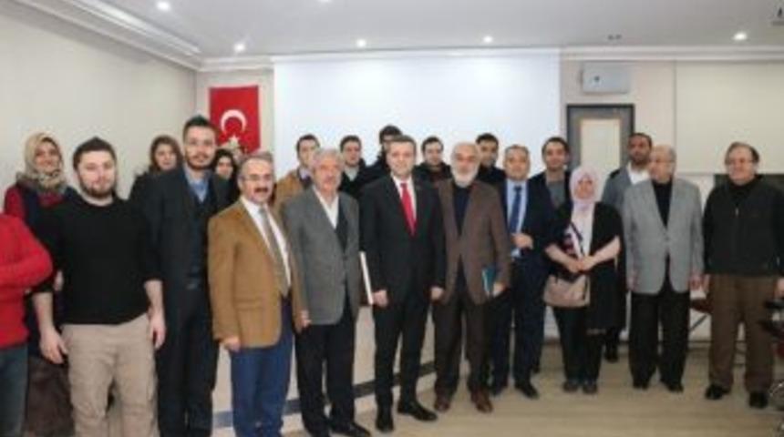 T&uuml;rkiye Yazarlar Birliğinde &rsquo;&rsquo;hoca Ahmet Yesevi Ve Hikmet&rsquo;&rsquo; Konferansı