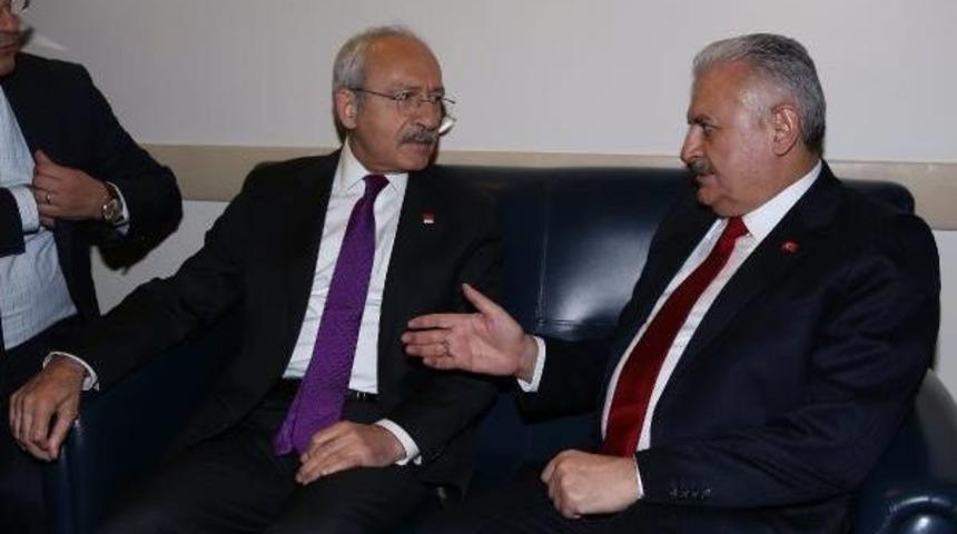 Başbakan Yıldırım Ve Chp Lideri Kılı&ccedil;daroğlu Meclis'te G&ouml;r&uuml;şt&uuml; (Tekrar)