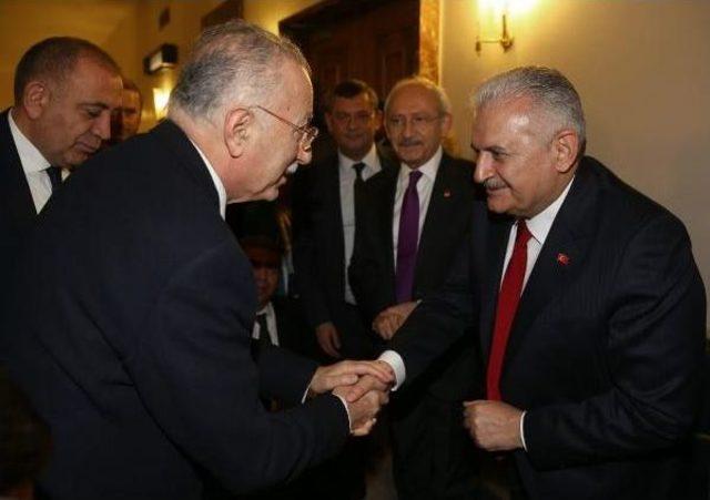 Başbakan Yıldırım Ve Chp Lideri Kılıçdaroğlu Meclis'te Görüştü (Tekrar)