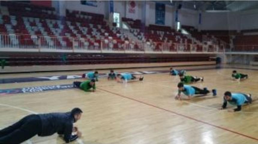 Yalovaspor&rsquo;da Hareketli Saatler