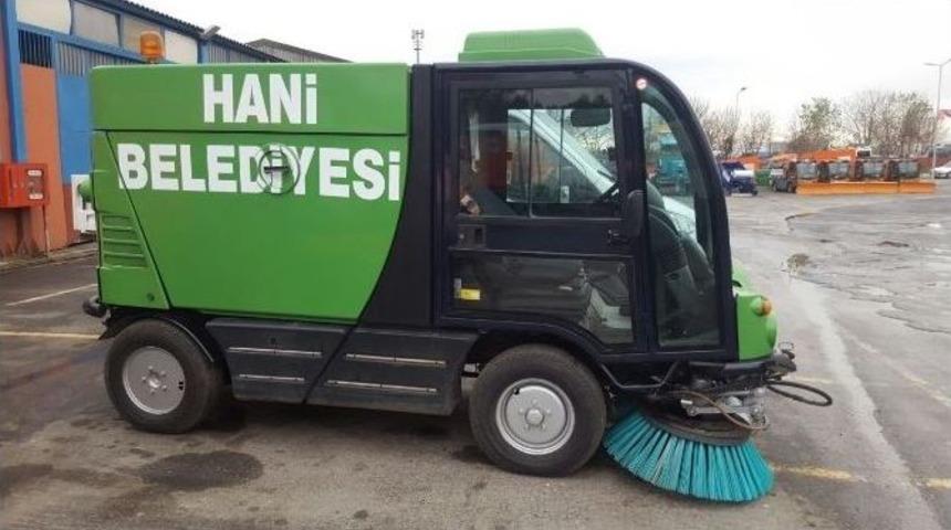 Hani Belediye Başkanlığı Ara&ccedil; Parkını Genişletti