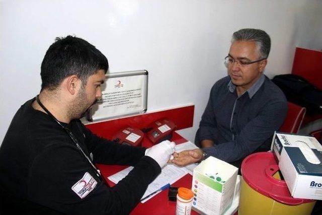 112 Personelinden Kan Bağışı 1