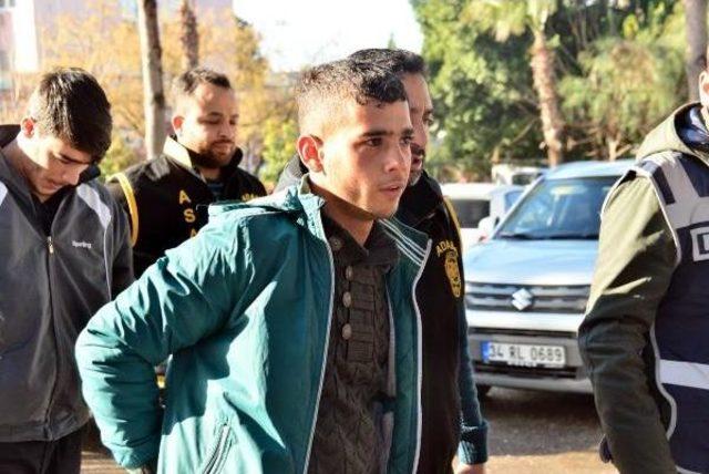 Otomobil Ve G&uuml;vercin Hırsızlığından Yakalandılar 2