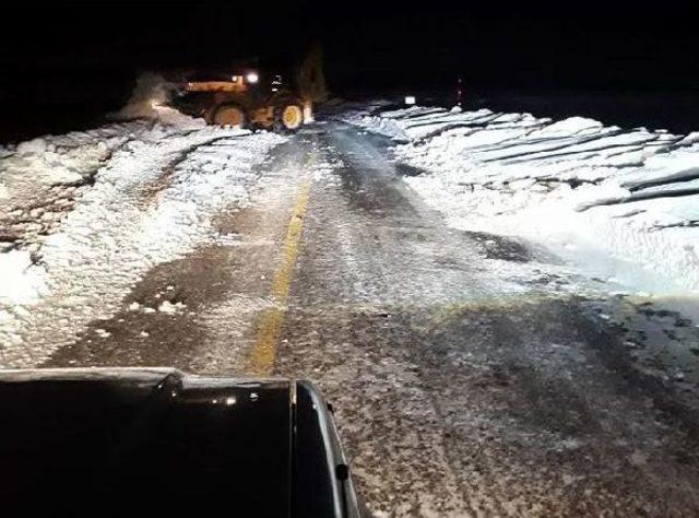 Erciyes Yolu Tipiden Kapandı (2) 2