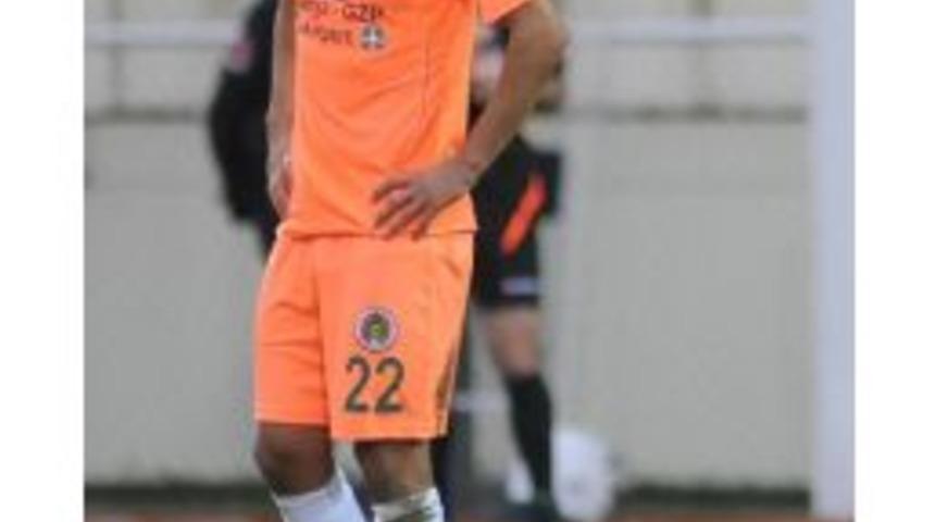 Göztepe'de Sinan Imzaya Kaldı