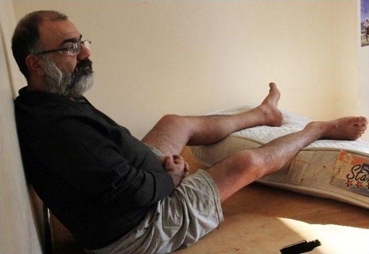 Evine Ve Kendine Zarar Veren Oğluna Beddua Etti G4