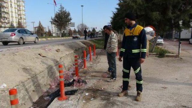 Kilis'te Fünyeyle Patlatılan Şüpheli Poşetten Çöp Çıktı