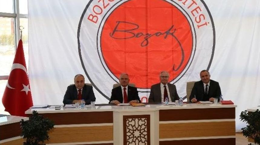 Bozok &Uuml;niversitesi Senatosu&rsquo;ndan Cumhurbaşkanı Erdoğan&rsquo;a Tam Destek