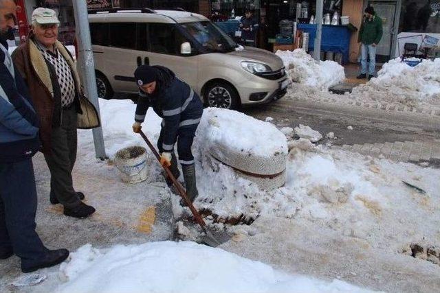 Biga Belediyesinden Yoğun Mesai