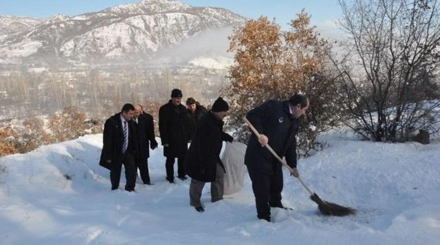 Bayat Belediyesi&rsquo;nden Doğaya Yem