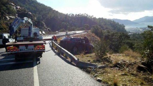 Müzisyen Trafik Kazasında Öldü