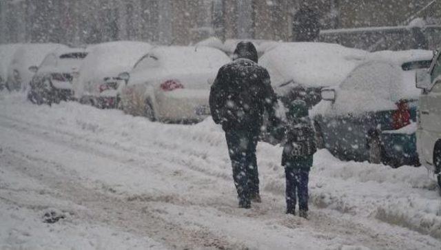 Okulların Yine Tatil Edildiği Edirne'de Valilik'ten 'ciddi Kar' Uyarısı (3)