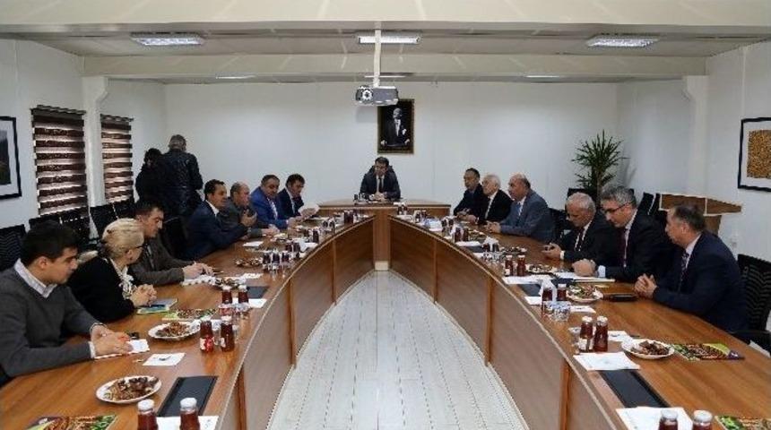 G&uuml;m&uuml;şhane&rsquo;de &lsquo;pestilin Marka Değeri&rsquo; Konulu Toplantı D&uuml;zenlendi