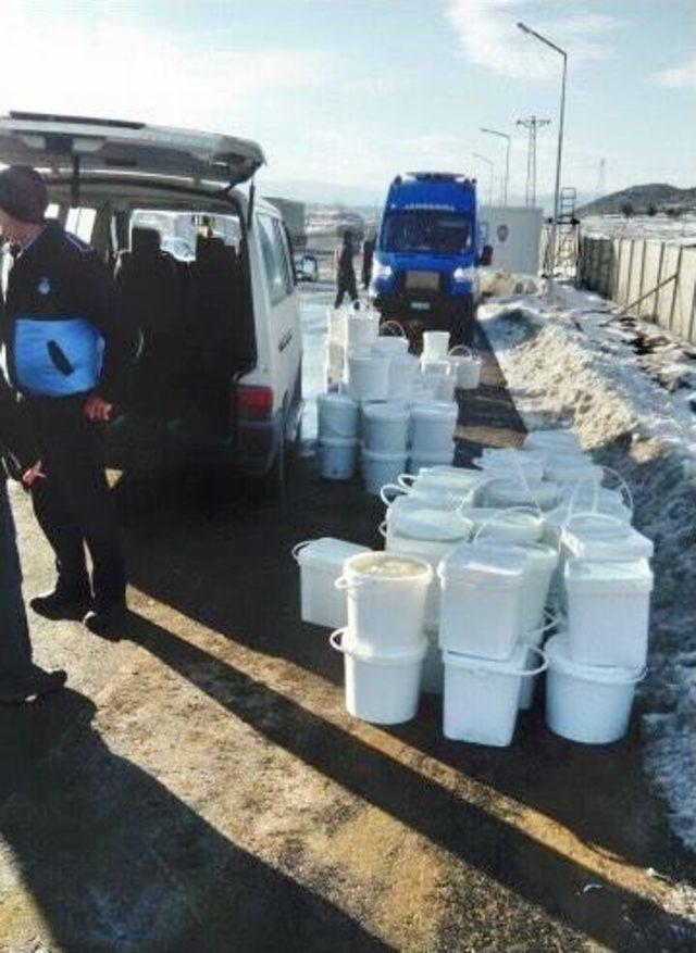 Bozüyük Jandarması Sağlıksız Gıdaya Geçit Vermedi 1