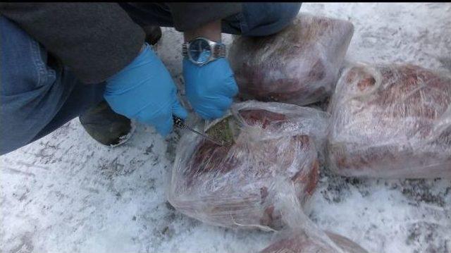 Uşak&rsquo;ta 19 Kilo 540 Gram Esrar Yakalandı 1