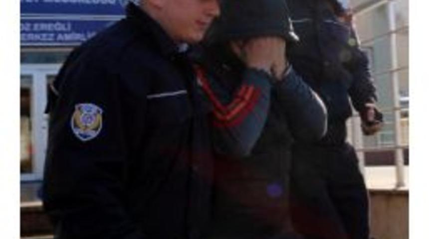 Uyuşturucu Madde Sattığı Iddiasıyla 1 Kişi Tutuklandı