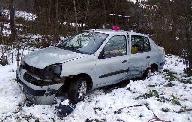 Sakarya’da Trafik Kazası: 5 Yaralı