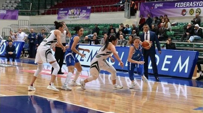 Bornova Becker Spor Federasyon Kupasına Veda Etti