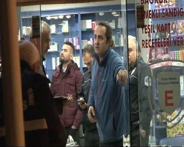 Pendik'te Nöbetçi Eczaneye Soygun Girişimi