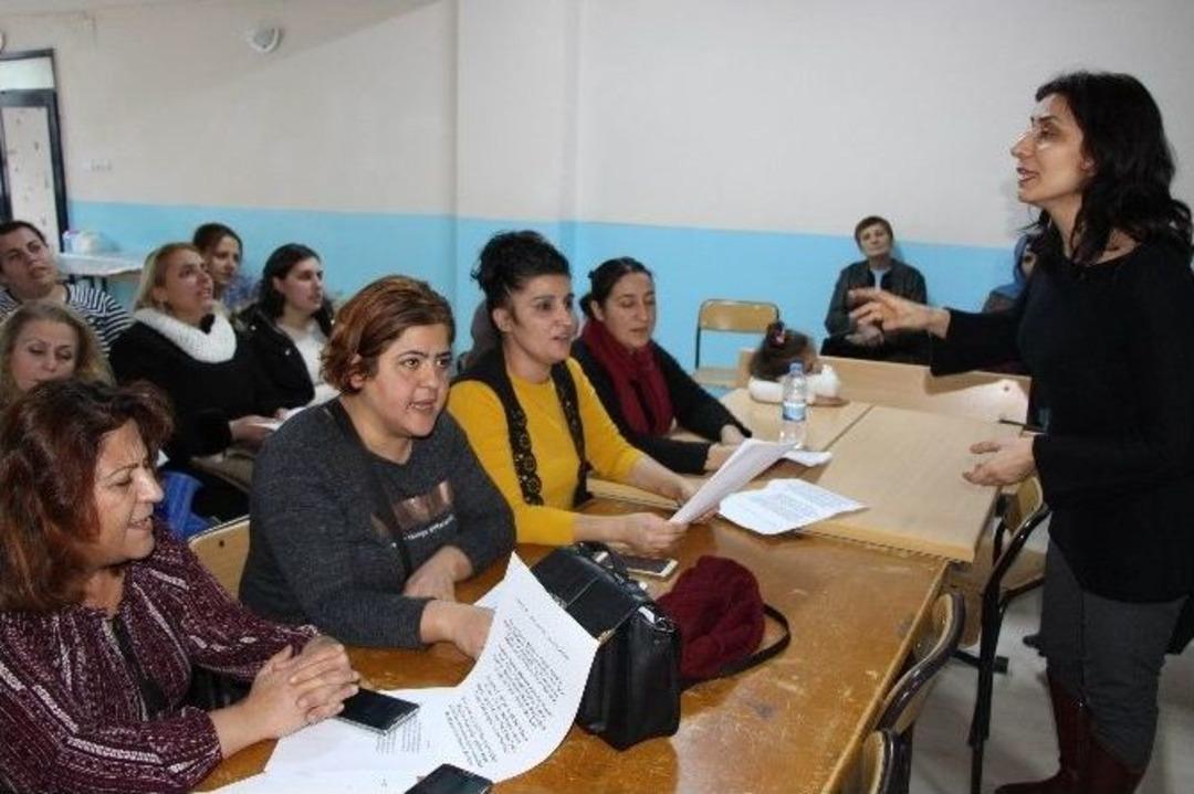 Annelere M&uuml;zik Dersi