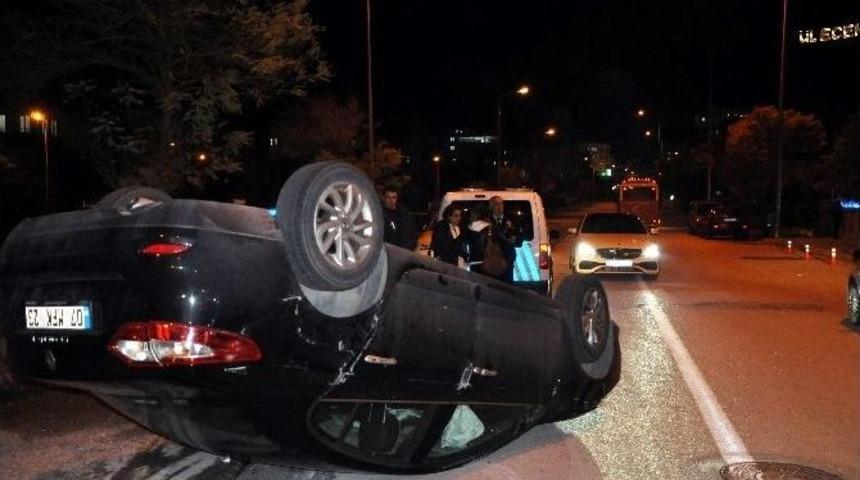 Antalya&rsquo;da Trafik Kazası: 1 Yaralı