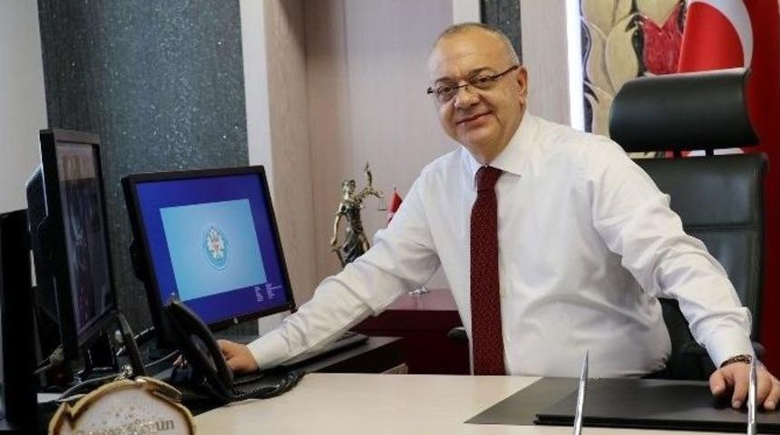 Başkan Erg&uuml;n Yine Zirvede