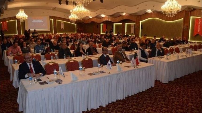 Trabzon&rsquo;da G&ouml;rev Yapan Aile Hekimleri&rsquo;ne Y&ouml;nelik Bilgilendirme Toplantıları S&uuml;r&uuml;yor