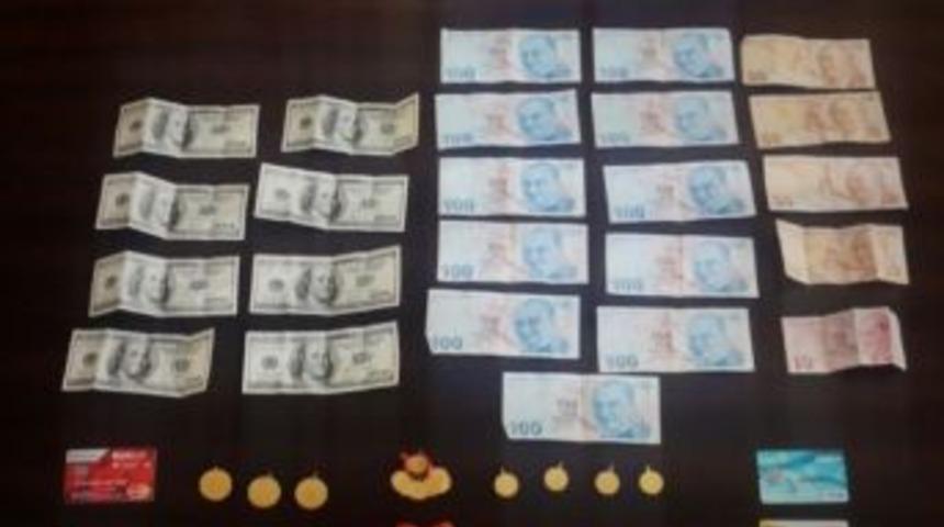 Turgutlu&rsquo;da Yakalanan Hırsızlar Tutuklandı