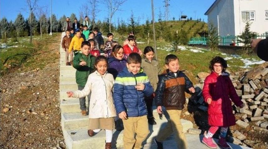 Minik Öğrenciler, Başkan Doğan’a Teşekkür Etti