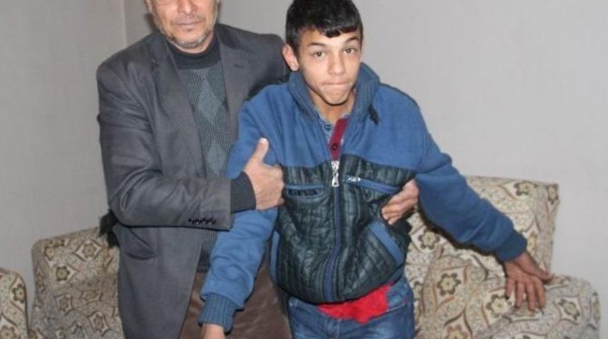 Engelli Yusuf&rsquo;un Rapor Sorunu &Ccedil;&ouml;z&uuml;ld&uuml;