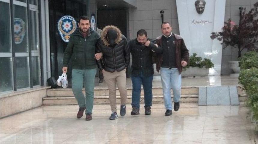 Fet&ouml; Bahanesiyle 73 Yaşında Adamı Dolandırdılar