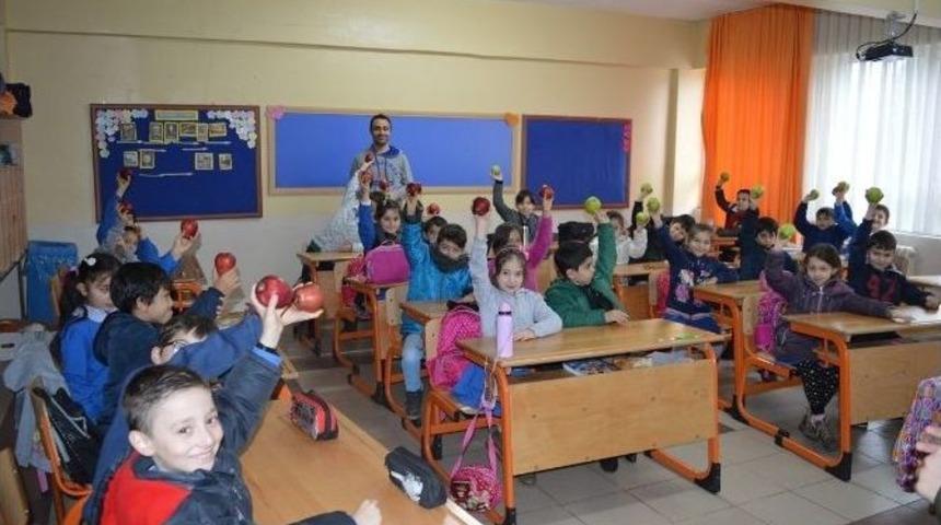 Kartepe&rsquo;de &Ccedil;ocuklara Obezite Eğitimi