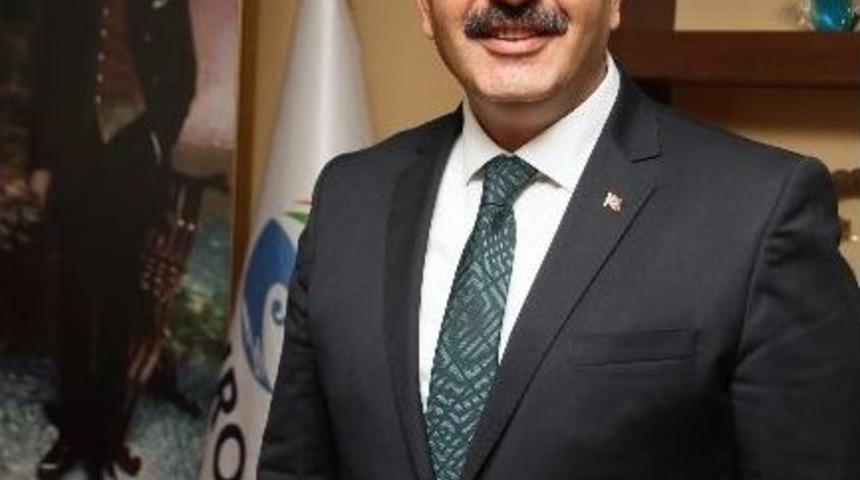 Soner Çetin, En Başarılı Belediye Başkanı Seçildi