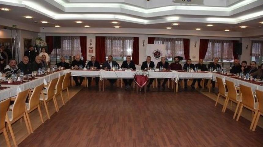 İş D&uuml;nyası İ&ccedil;in &Ouml;nemli Bir Toplantı