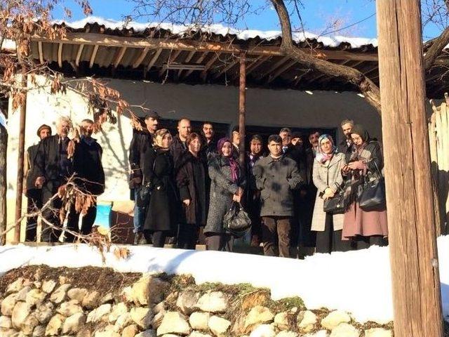 Ak Parti Teşkilatları Yeni Anayasa Ve Referandumu Anlattı 1