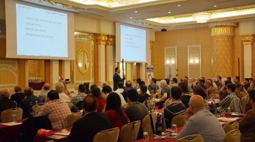 İzmir&rsquo;de &Uuml;cretsiz Finans Eğitimi Başlıyor