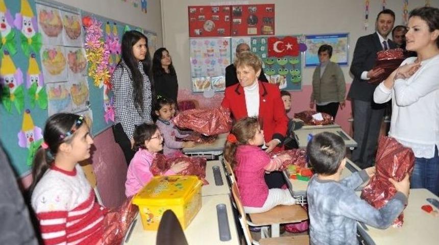 Osmangazi&rsquo;den &Ccedil;ocuklara Oyuncak