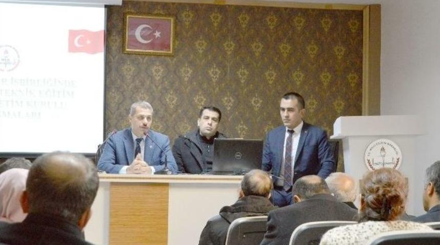 Besni&rsquo;de Okul Sekt&ouml;r İşbirliği Toplantısı Yapıldı