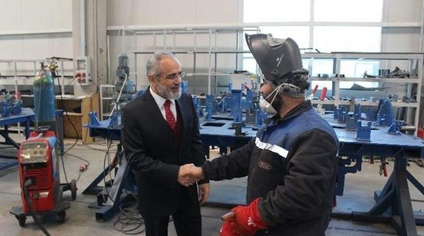 İlk Y&uuml;zde 100 Elektrikli Otob&uuml;s Ankara&rsquo;da &Uuml;retiliyor