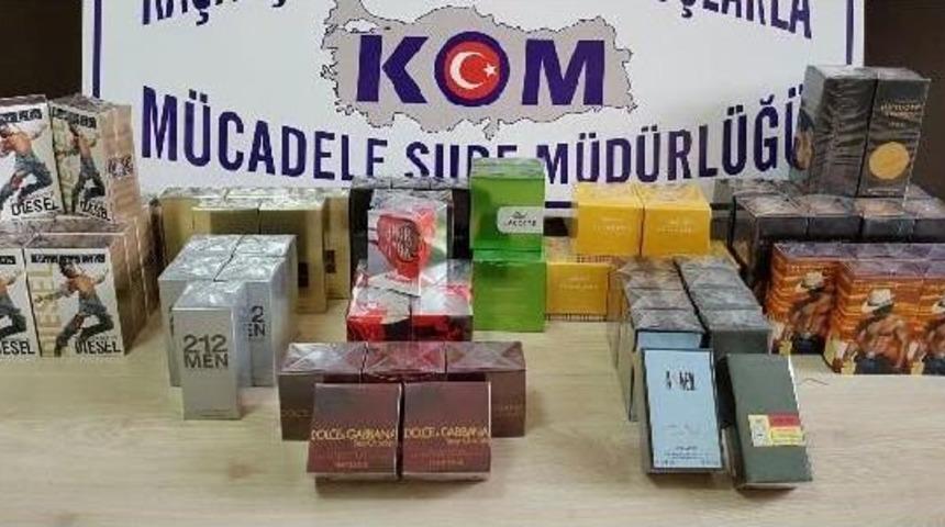 Denizli'de Ka&ccedil;ak Sigara, Parf&uuml;m Ve Cep Telefonu Ele Ge&ccedil;irildi