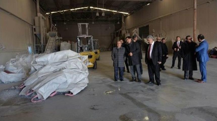 Ahmet Acar: S&uuml;rd&uuml;r&uuml;lebilir &Ccedil;evre Politikalarına &Ccedil;ok &Ouml;nemli Katkılar Sağlıyoruz