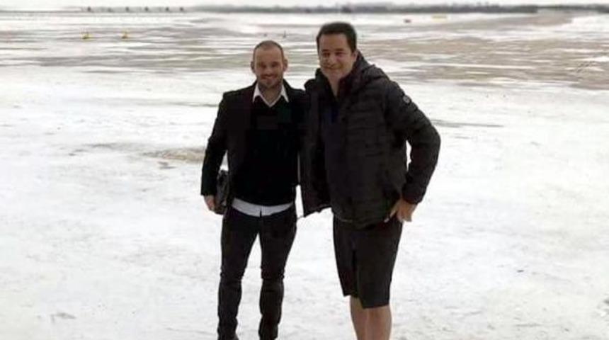 Galatasaraylı Sneijder Ile Acun Ilıcalı'yı Taşayan U&ccedil;ak &Ccedil;orlu Havalimanı'na Indi