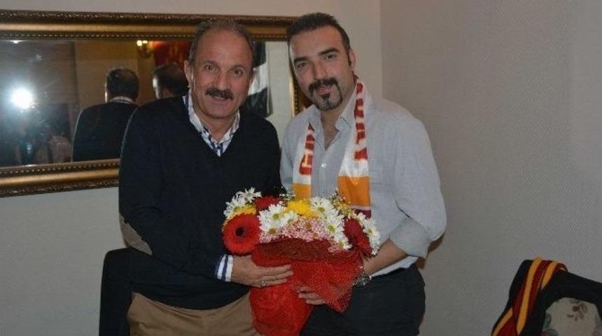 Başkan Saatcı, Ezeli Rakipleri Yemekte Bir Araya Getirdi.