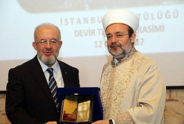 İstanbul Müftülüğü Görevini Prof. Dr. Hasan Kamil Yılmaz Devraldı