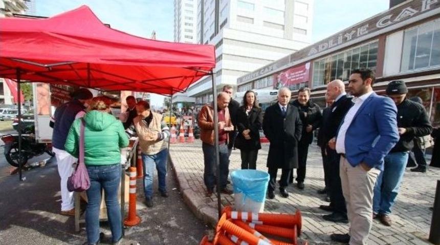 Kahraman Polis Memuru Dualarla Anıldı